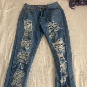Distressed Boyfriend Jeans